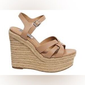 NWT Steve Madden Talula Beige Strappy Wedge Sandals